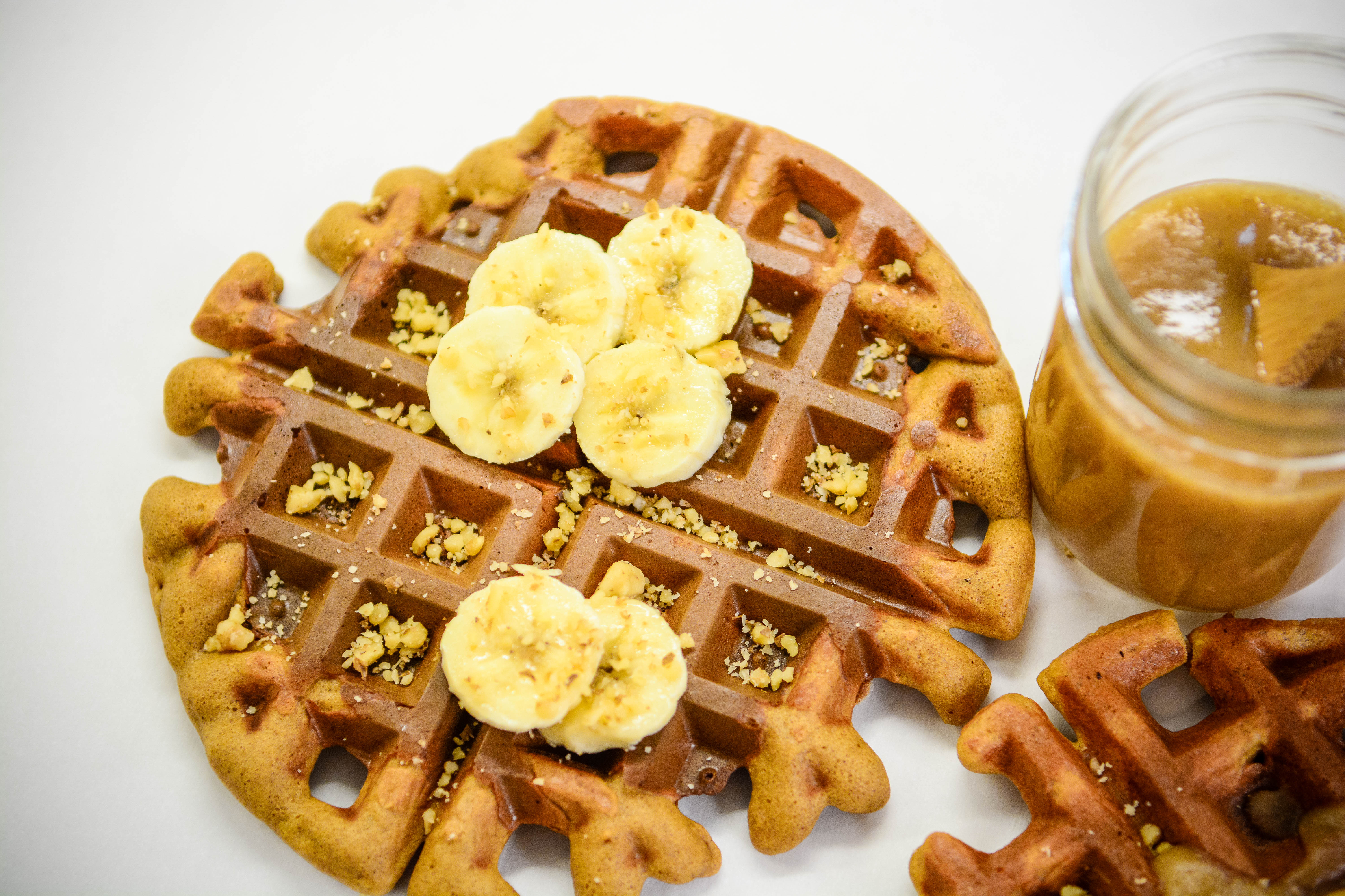 GINGERBREAD WAFFLES with date syrup