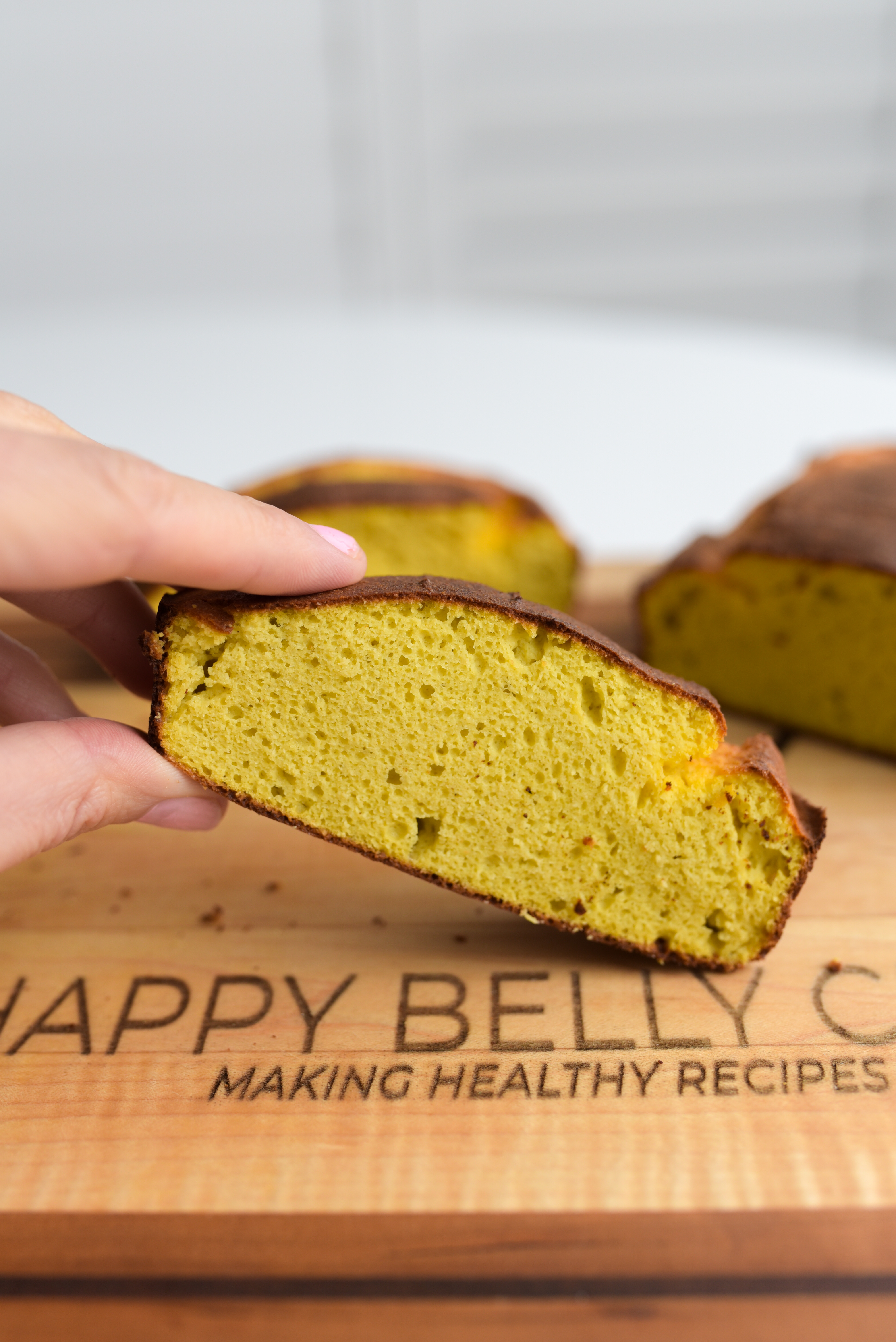 GLUTEN-FREE HIGH PROTEIN COCONUT BREAD